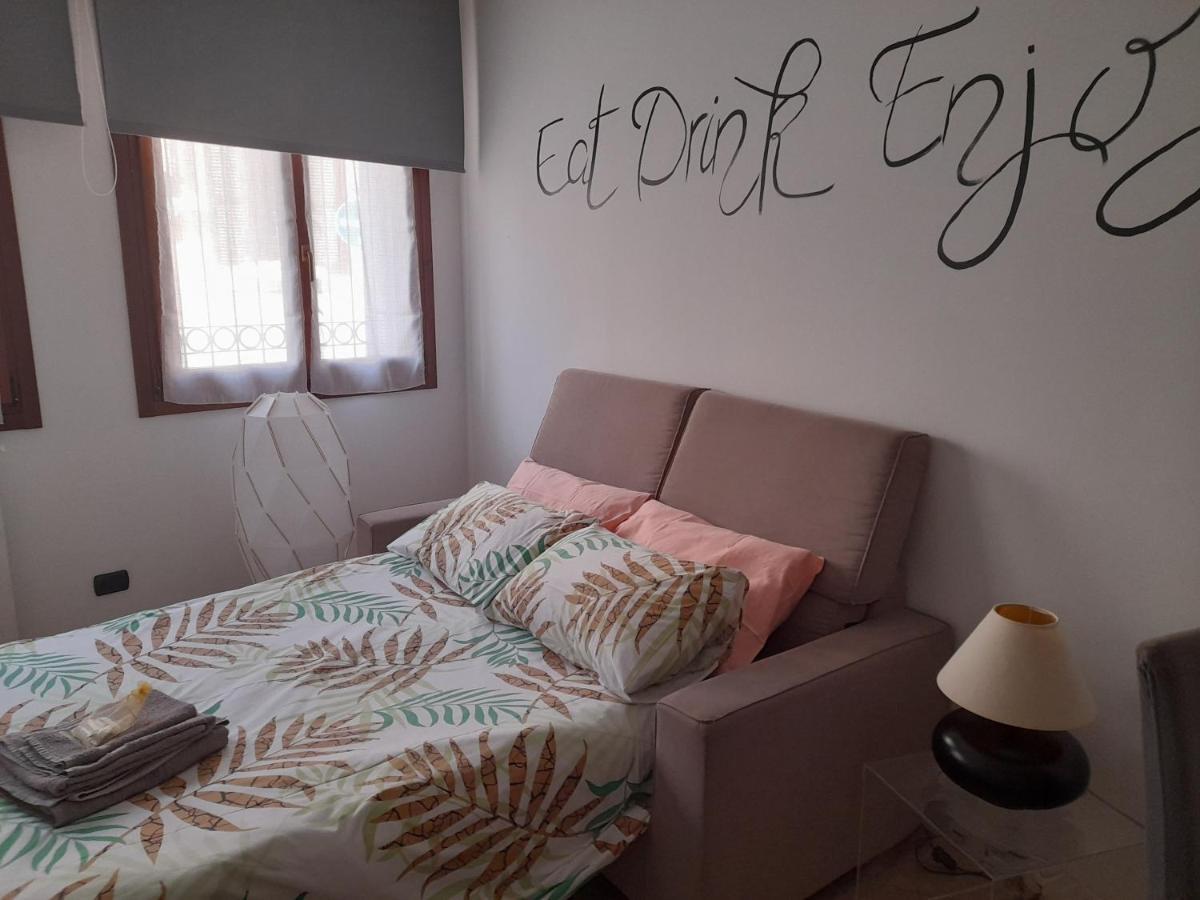 A Casa Di Sole Apartment Arese Exterior photo