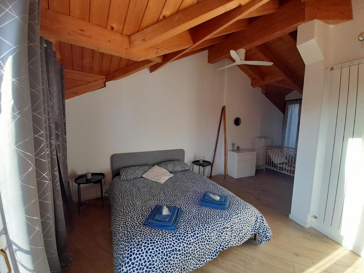 A Casa Di Sole Apartment Arese Exterior photo